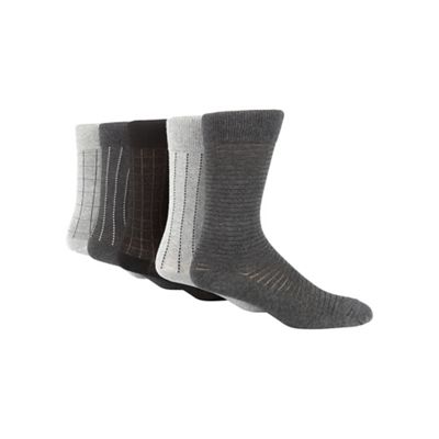 Pack of five grey grid and stripe socks